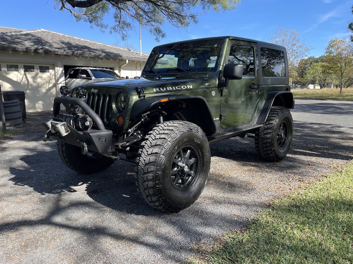 Custom lifted Jeep Wrangler Rubicon built by CBW
